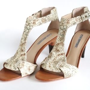 Via Spiga Womens Trina Camel Python T-Strap Sandal